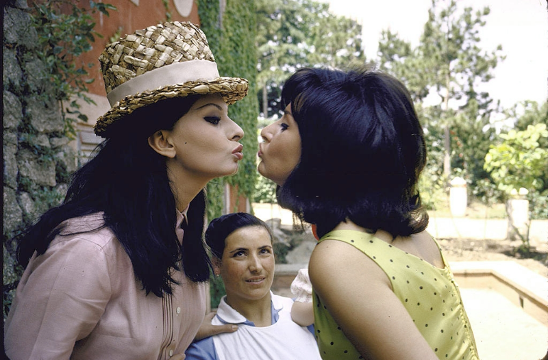 #18 Sophia Loren about to kiss another woman (prob. sister)