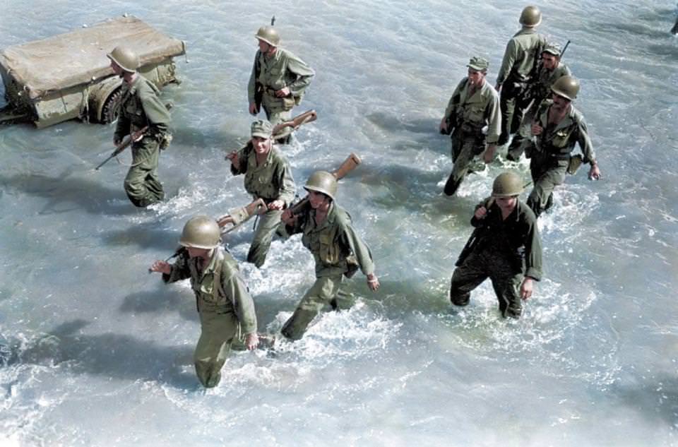 #50 US 1st Cavalry Division crossing the Pasig River, Manilla in February 1945. Around 41,500 US troops were declared missing or dead during the Pacific War.