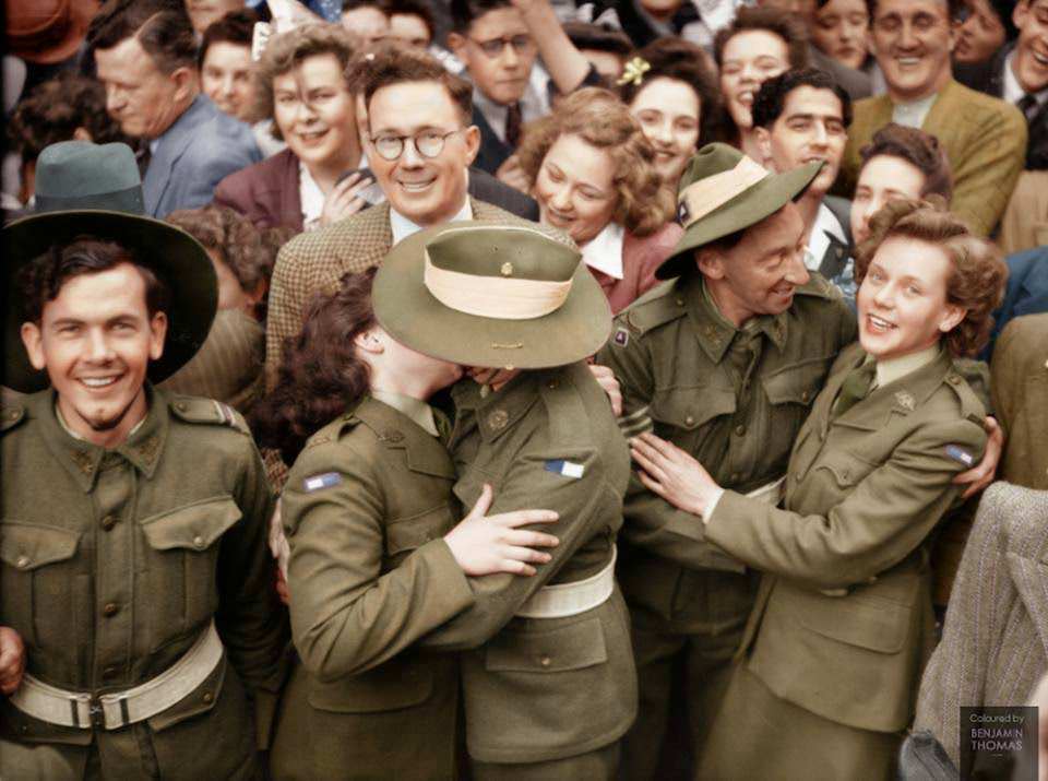 #94 Australian soldiers mingle with a section of the crowd gathered in Martin Place during the Victory in the Pacific celebrations, Sydney, 15 August 1945