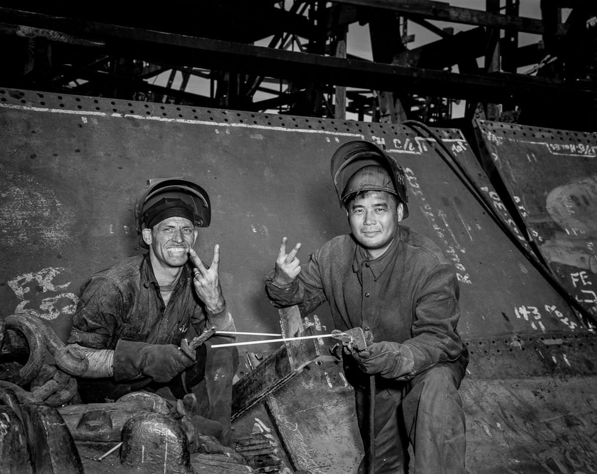 #33 Electric welders