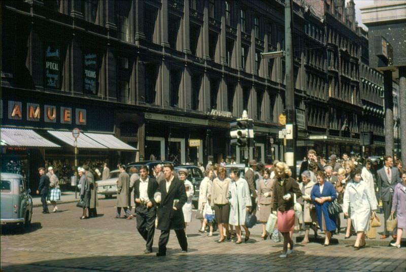 #24 Crossing Argyle Street at junction with Buchanan Street, 1961