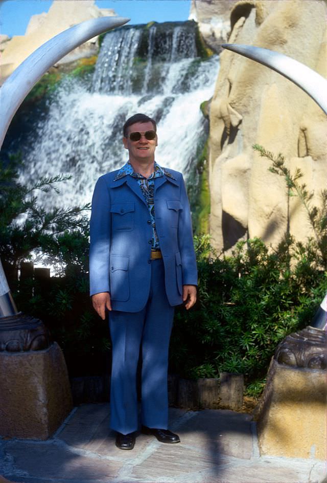 Leisure Suit: These Stunning Outfits Were All The Rage In The 70s Fashion For Men Fashion &; Culture