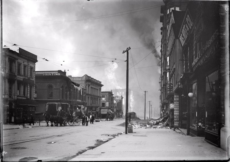 #23 Fire scene on Third Street above Mission Street, April 1906