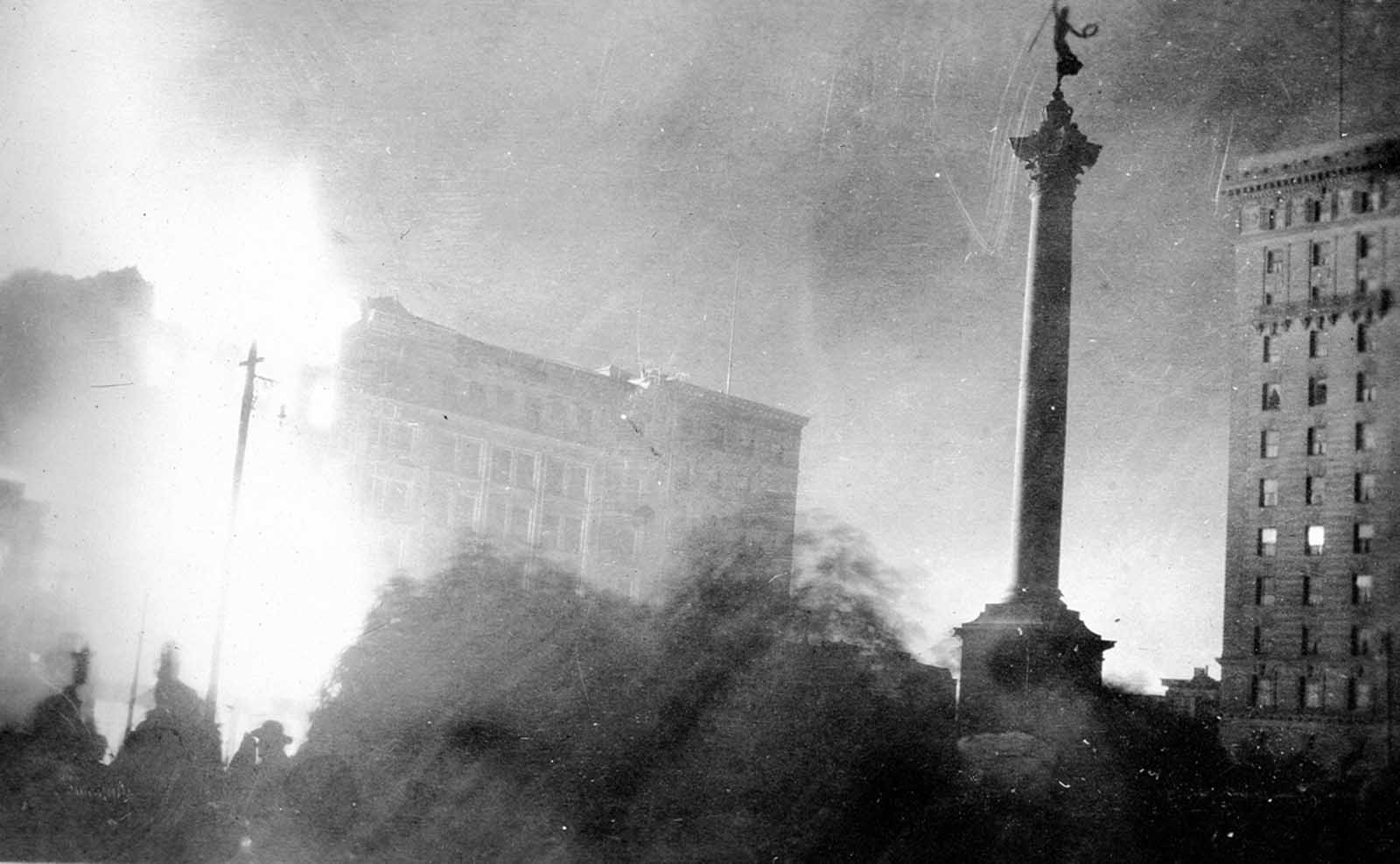 #25 Breuner’s furniture store burning out of control in San Francisco at 11 p.m. on April 18, 1906.