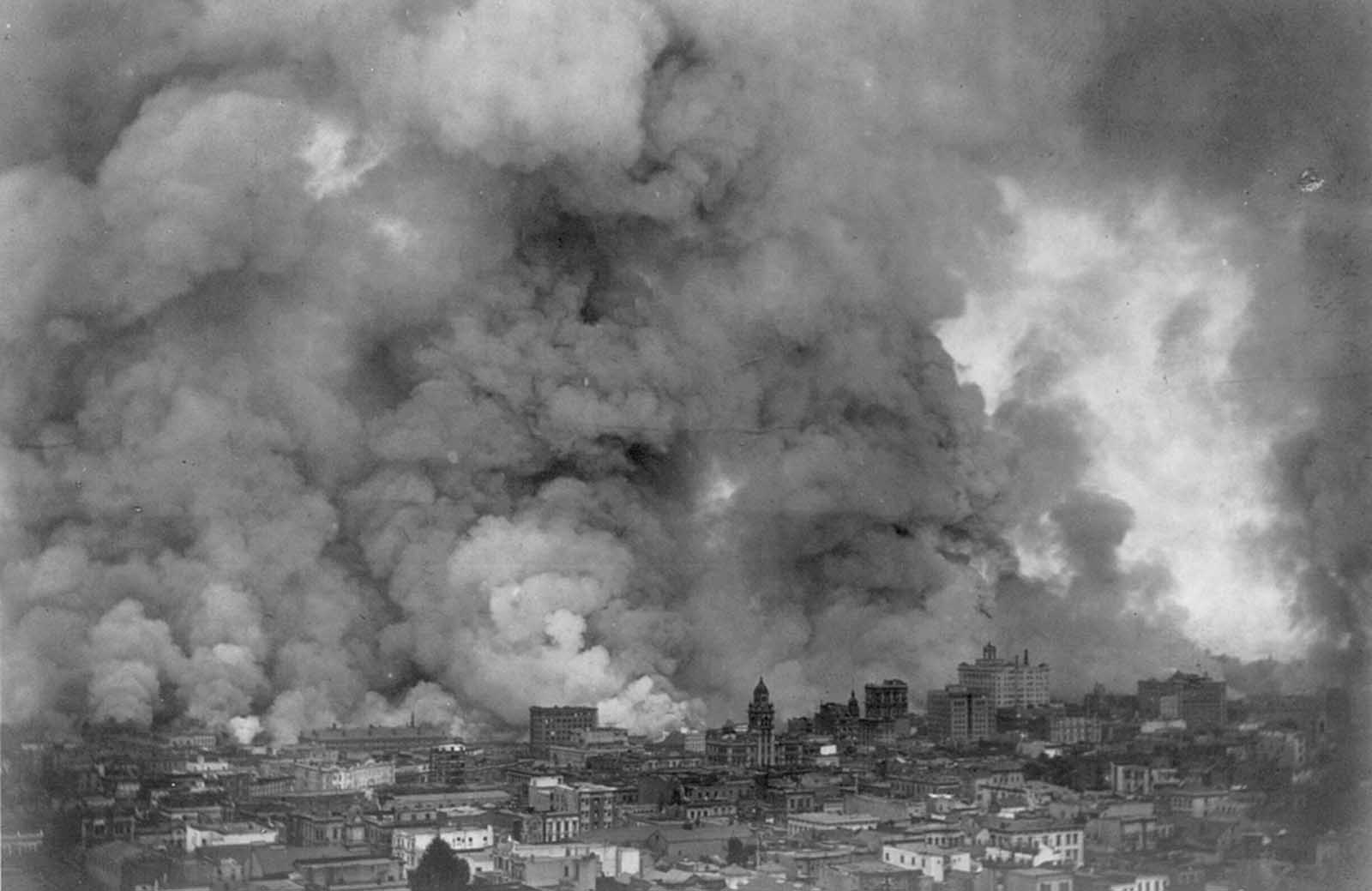 #3 San Francisco in flames, April 18,1906.