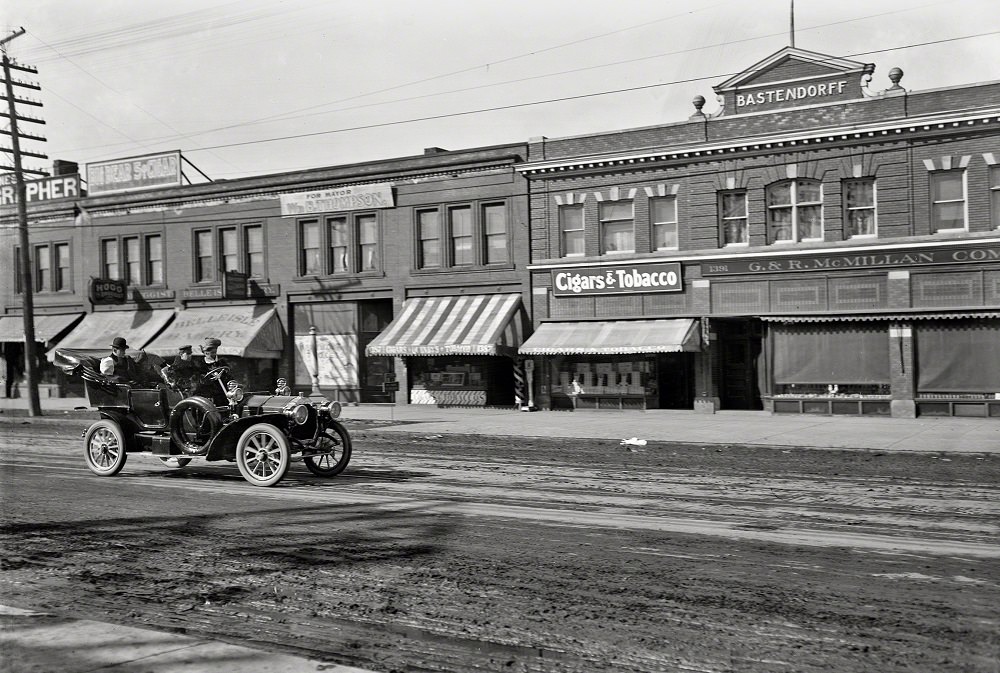 Bastendorff block and G. &; R. McMillan Co. store, Jefferson Avenue, , Detroit, 1910