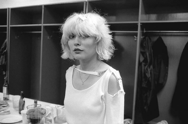 Debbie Harry backstage at the Philadelphia Spectrum on January 1, 1978