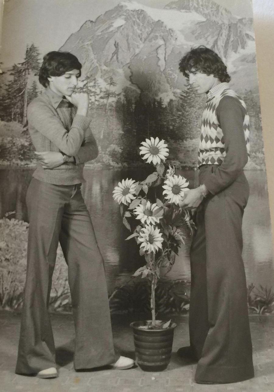 Cool Vintage Bell-Bottoms: These Pants Were All The Rage In The 1970s Fashion &; Culture