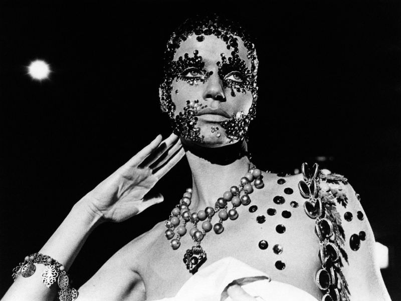 The World’s First Black Supermodel: Fabulous Fashion Photos Of Donyale Luna Fashion &; Culture