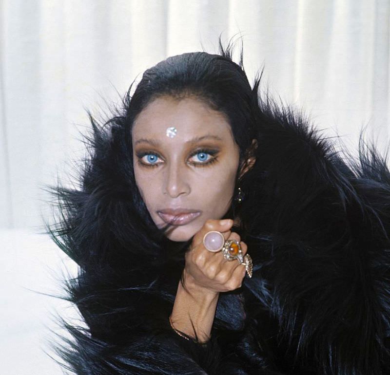 The World’s First Black Supermodel: Fabulous Fashion Photos Of Donyale Luna Fashion &; Culture