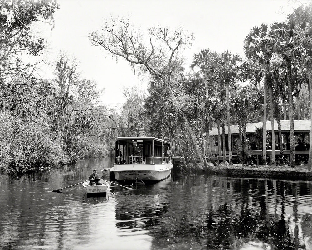 Princess Issena at Tomoka landing, Ormond, Florida, 1900
