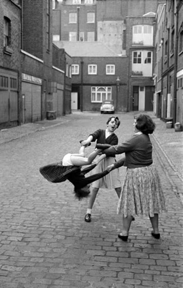 Funny Vintage Photos Taken At Just The Right Moment Funny