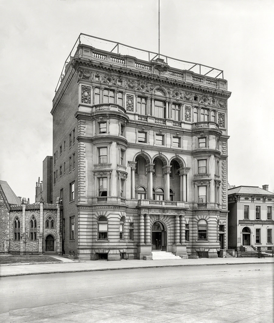 #8 Columbia Club on Monument Circle, Indianapolis, 1904