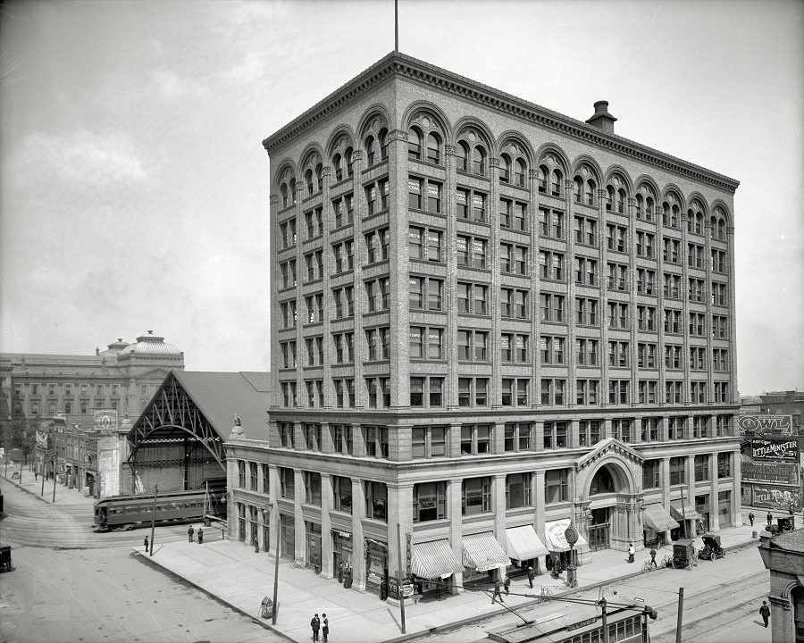 #20 Union Traction Co. — Union Terminal Building, Indianapolis, 1907