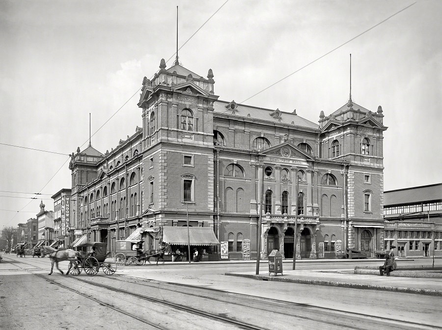 #6 Tomlinson Hall, Delaware and Market streets, Indianapolis, 1904