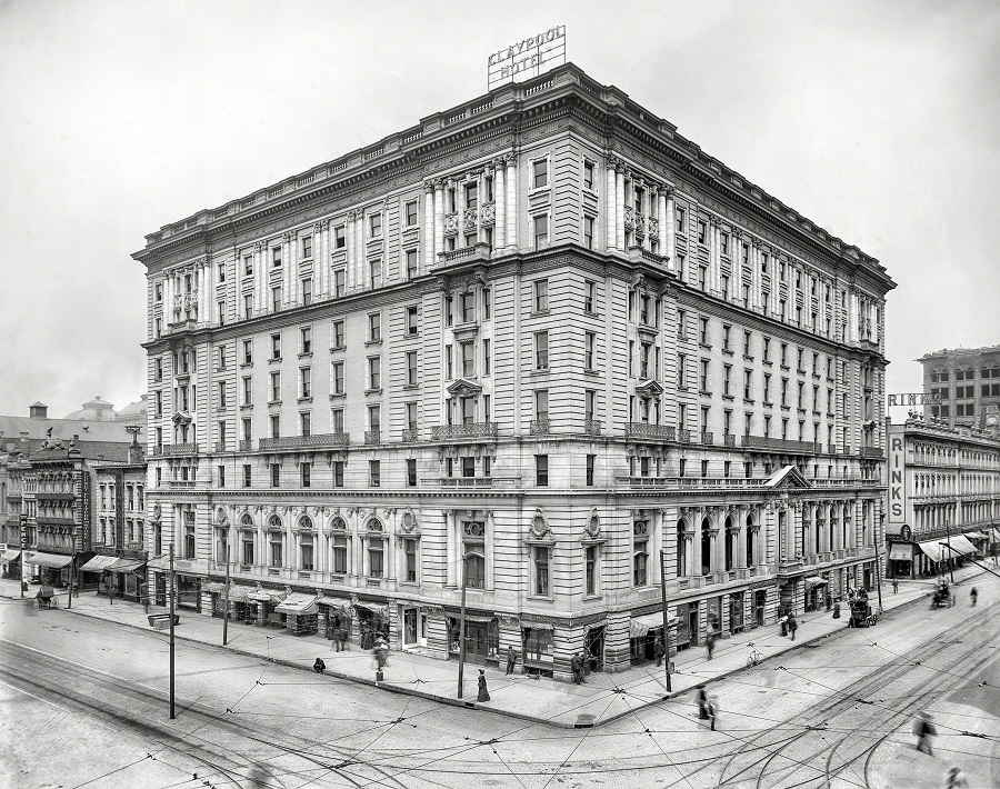 #24 Claypool Hotel, Washington and Illinois Streets, Indianapolis, 1904