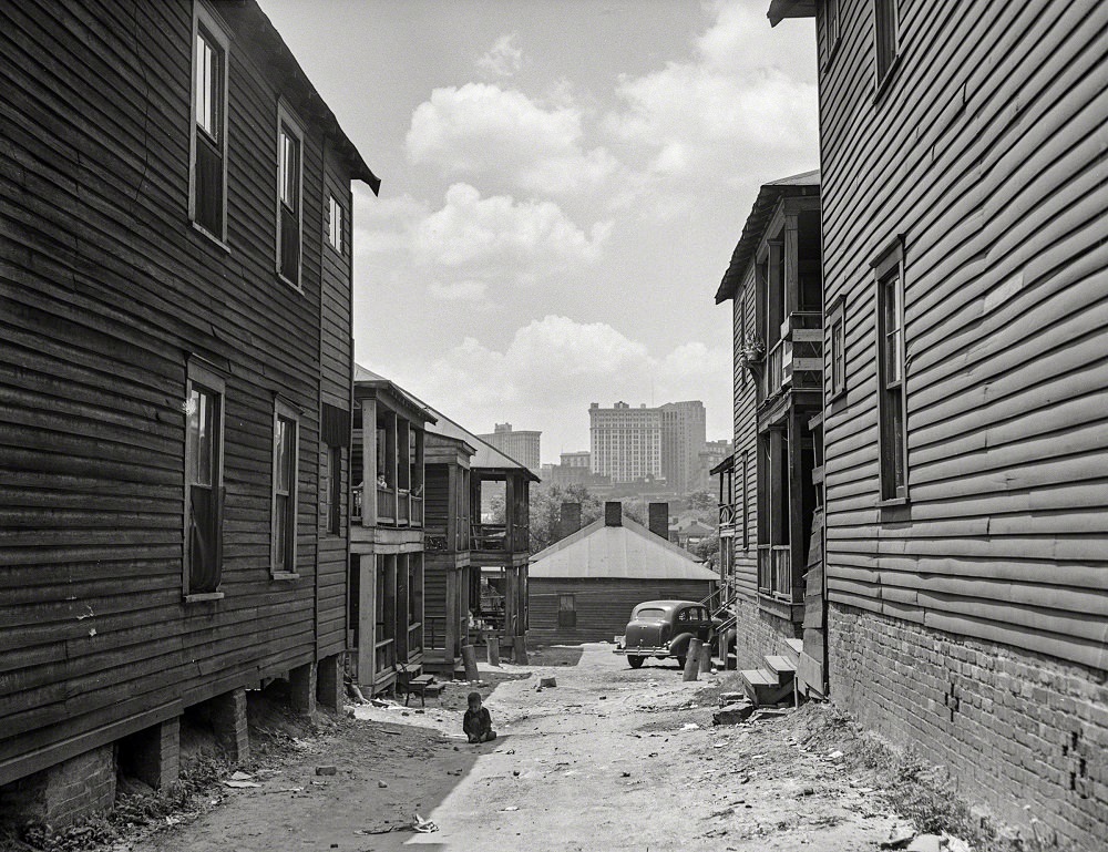 #14 Slums in Negro district. Atlanta, Georgia, 1939