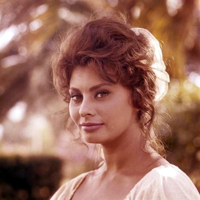 Beautiful Sophia Loren On The Set Of Madame, 1961 Celebrities