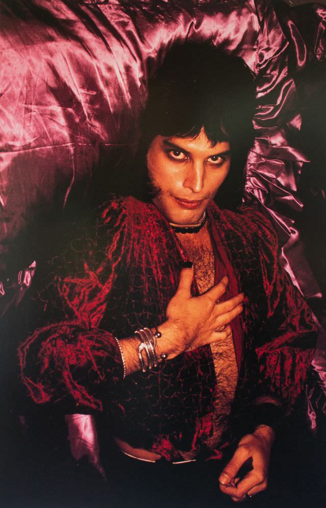 Young Freddie Mercury: Cool Photos Of Ultimate Rock God From His Life Music