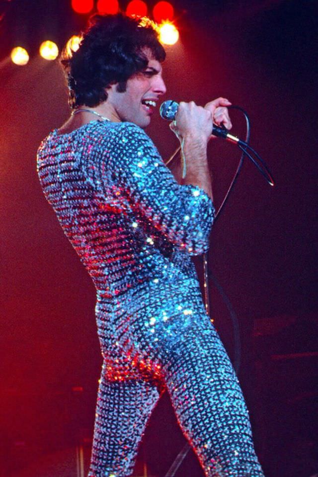 Young Freddie Mercury: Cool Photos Of Ultimate Rock God From His Life Music