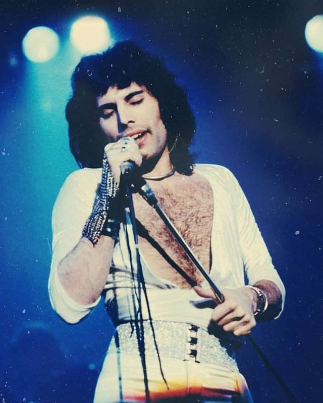 Young Freddie Mercury: Cool Photos Of Ultimate Rock God From His Life Music