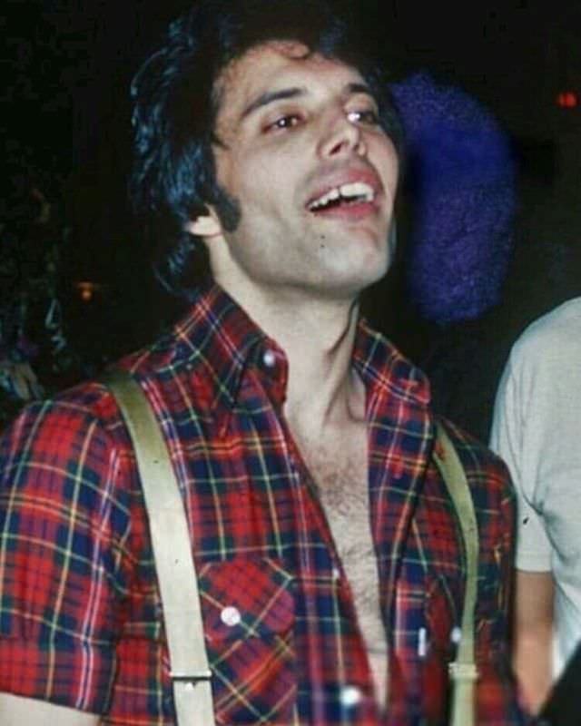 Young Freddie Mercury: Cool Photos Of Ultimate Rock God From His Life Music