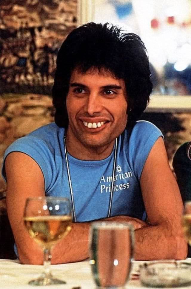 Young Freddie Mercury: Cool Photos Of Ultimate Rock God From His Life Music
