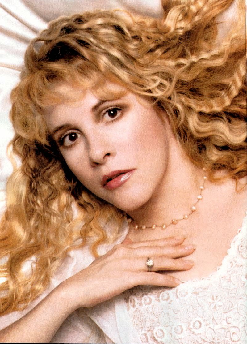 Young Stevie Nicks: Gorgeous Photos Of Female Rockstar Who Shaped Rock ‘N’ Roll Music