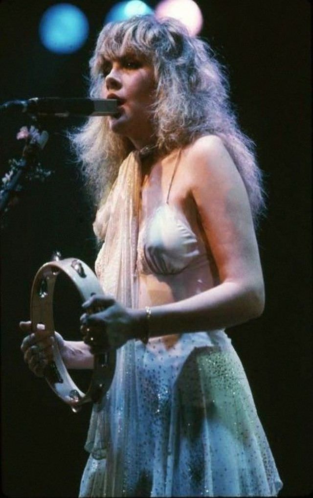 Young Stevie Nicks: Gorgeous Photos Of Female Rockstar Who Shaped Rock ‘N’ Roll Music
