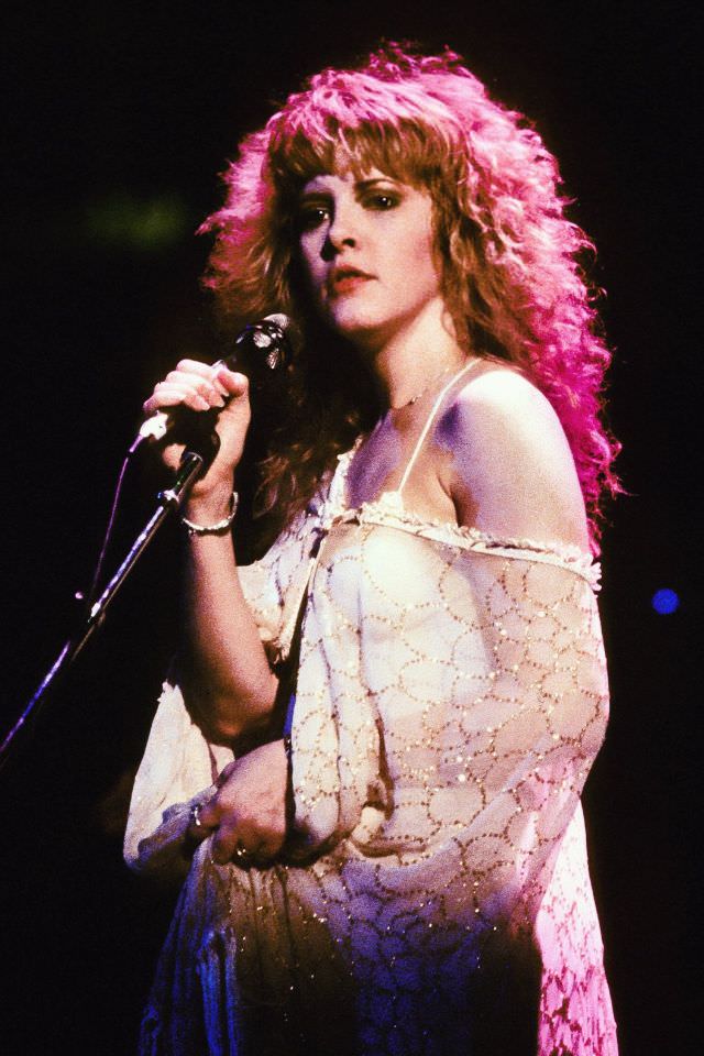 Young Stevie Nicks: Gorgeous Photos Of Female Rockstar Who Shaped Rock ‘N’ Roll Music