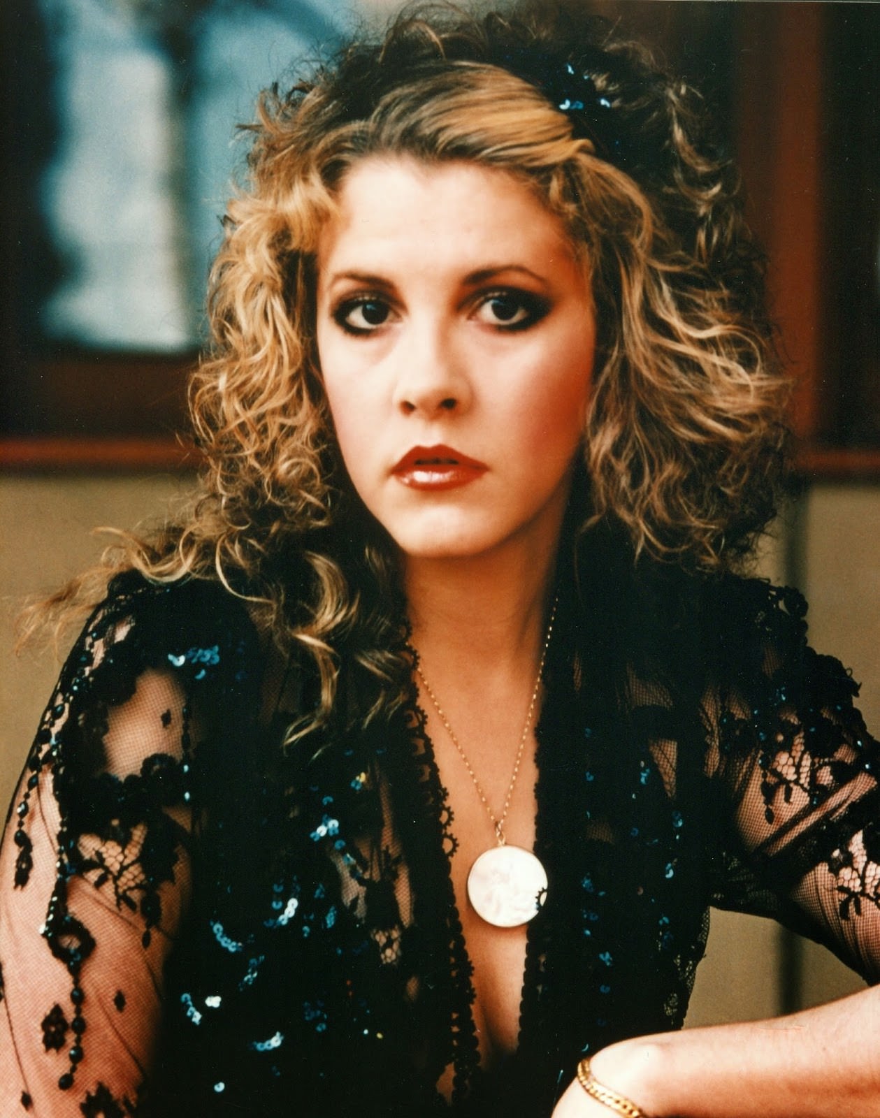 Young Stevie Nicks: Gorgeous Photos Of Female Rockstar Who Shaped Rock ‘N’ Roll Music