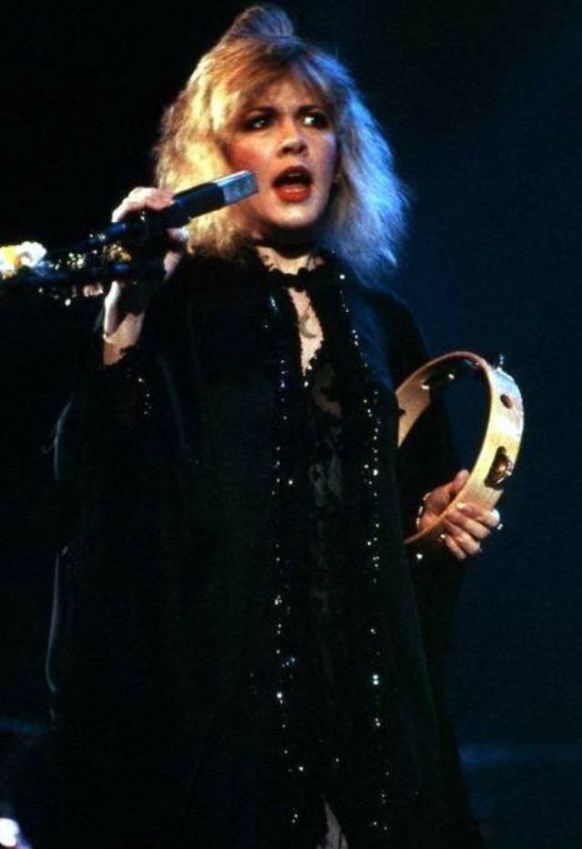 Young Stevie Nicks: Gorgeous Photos Of Female Rockstar Who Shaped Rock ‘N’ Roll Music