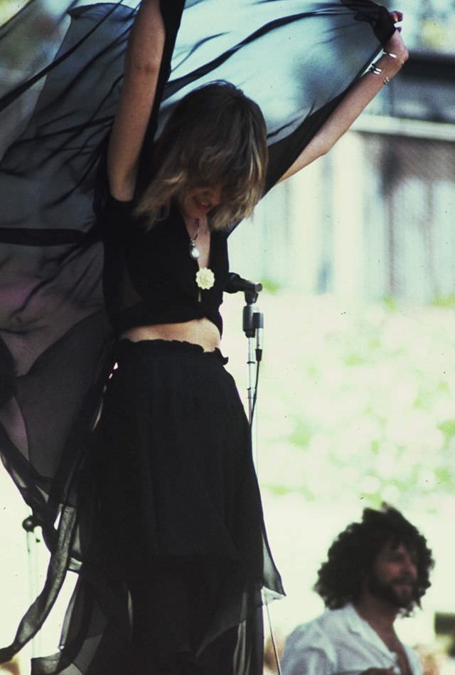 Young Stevie Nicks: Gorgeous Photos Of Female Rockstar Who Shaped Rock ‘N’ Roll Music