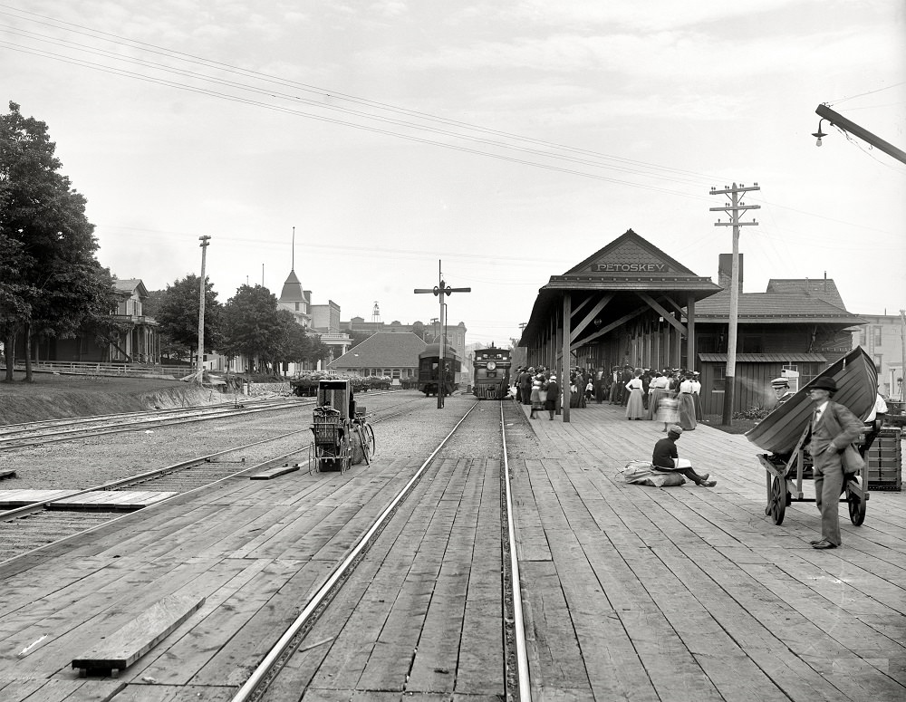 #6 Grand Rapids & Indiana R.R. station, Petoskey, Michigan, circa 1901