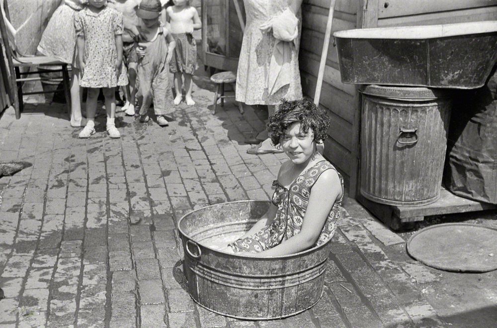 #8 Scene in the alley on the east side of town, Ambridge, Pennsylvania, July 1938