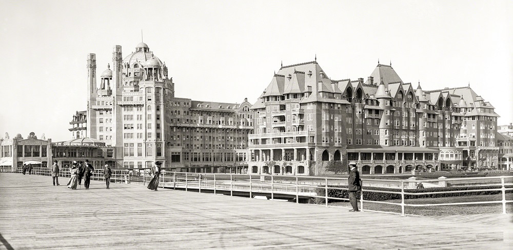 #30 Marlborough-Blenheim hotel and Boardwalk, Atlantic City, 1908