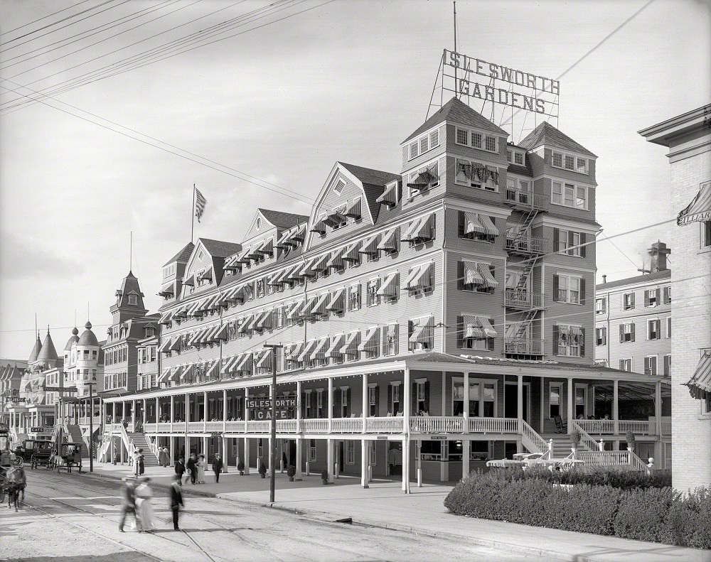 #22 Hotel Islesworth, Atlantic City, 1901