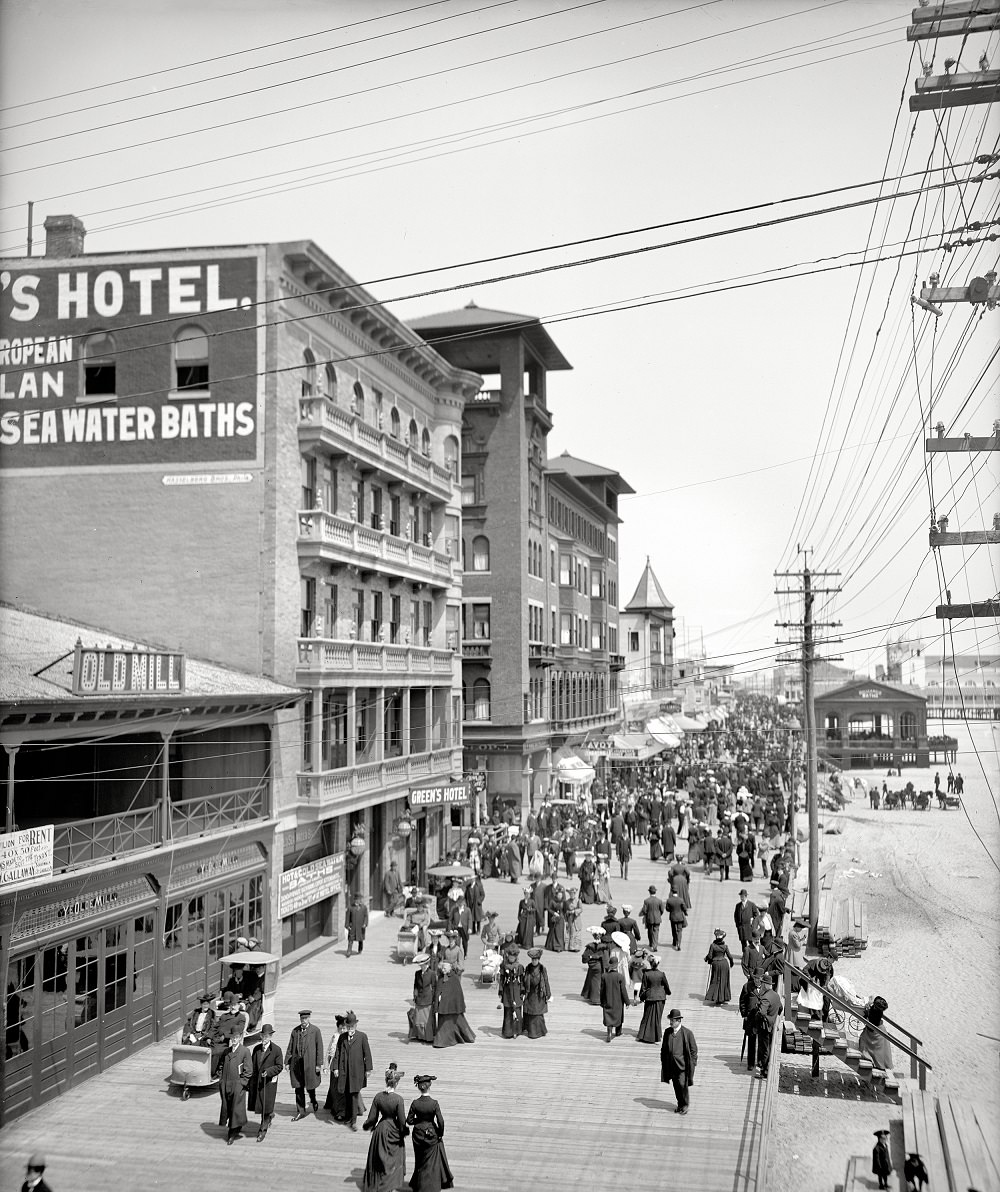 #11 Boardwalk, Atlantic City, 1905