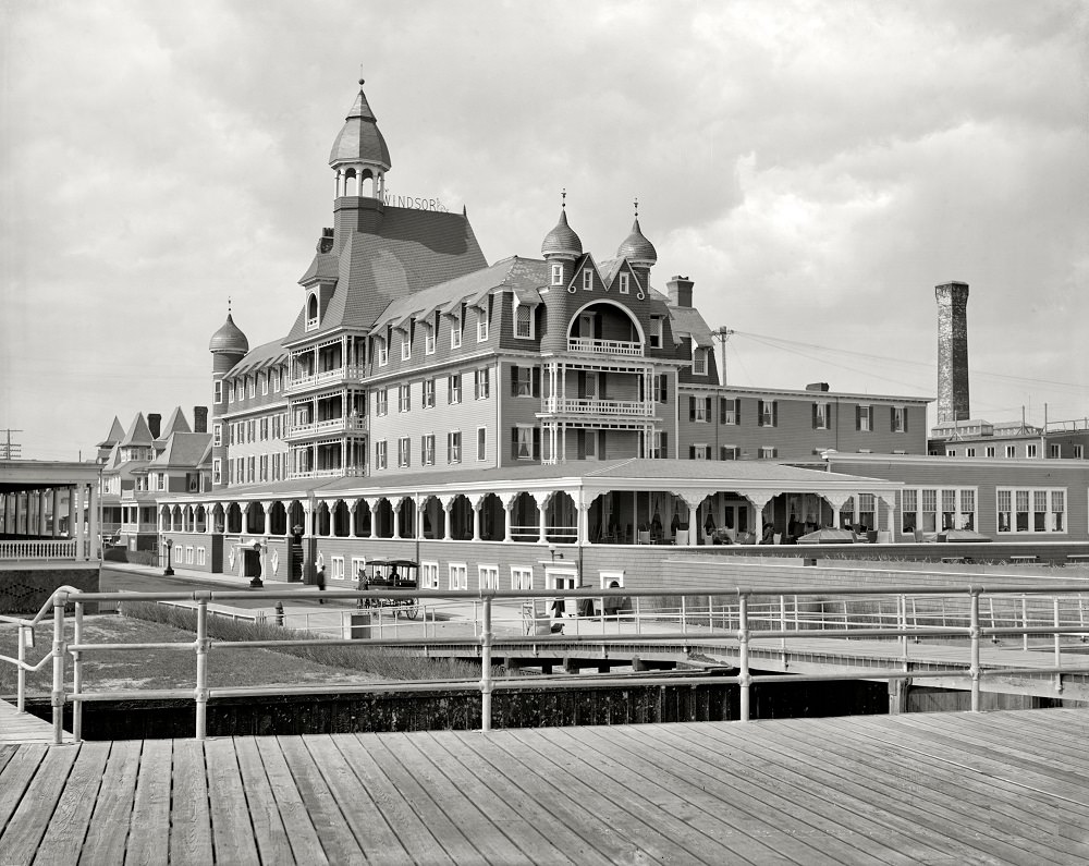 #45 Hotel Windsor and Boardwalk, Atlantic City, New Jersey, circa 1906