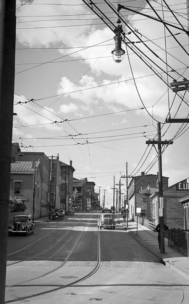 #38 Skiers in Burnet Woods, February 1939
