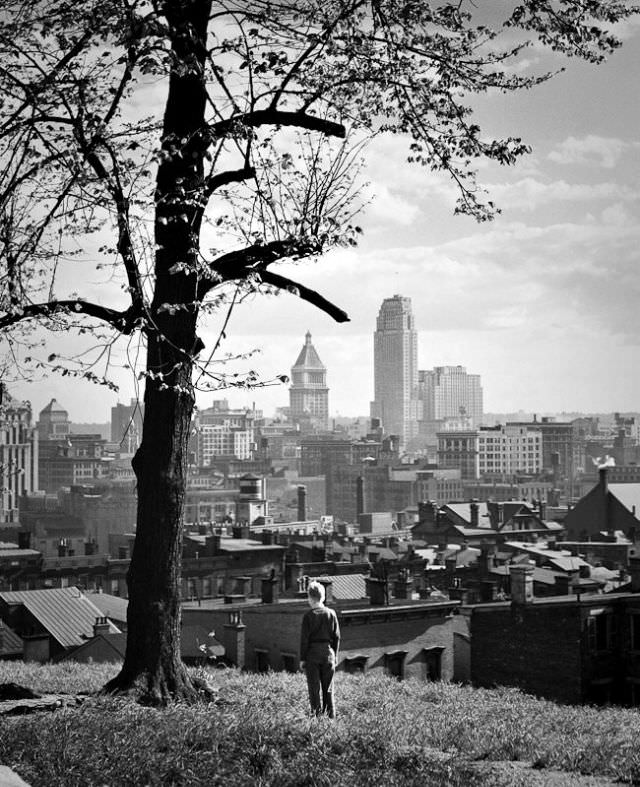 #28 View of downtown from the George Hunt Pendleton House at 559 Liberty Hill in the Prospect Hill District, May 1939