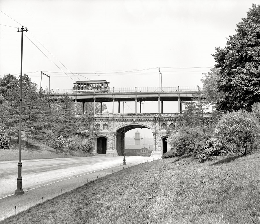 #3 Main entrance to Eden Park, Cincinnati, Ohio, circa 1906