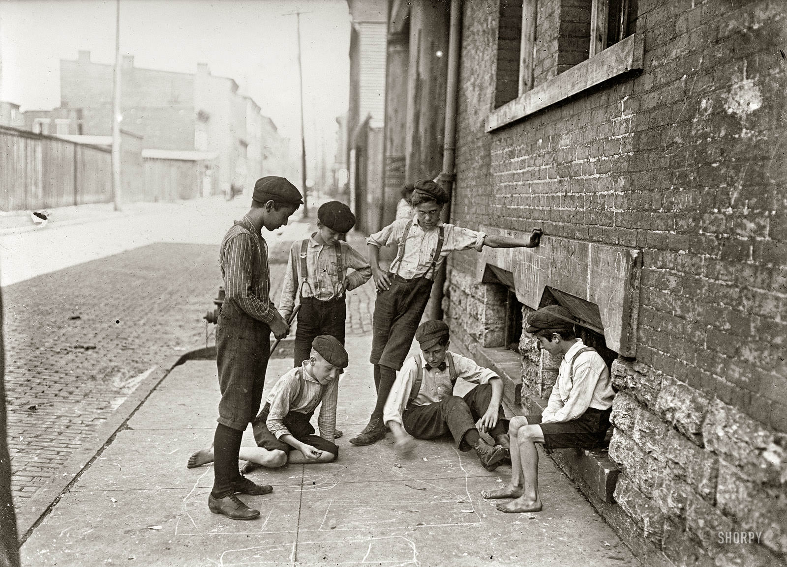 #38 Game of craps, Cincinnati, Ohio, August 1908