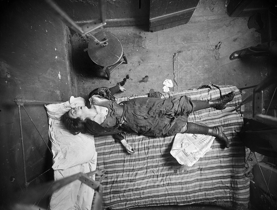 A woman lying dead in a squalid New York room, have now been collated in a new book called ‘Murder in the City, New York, 1910-1920