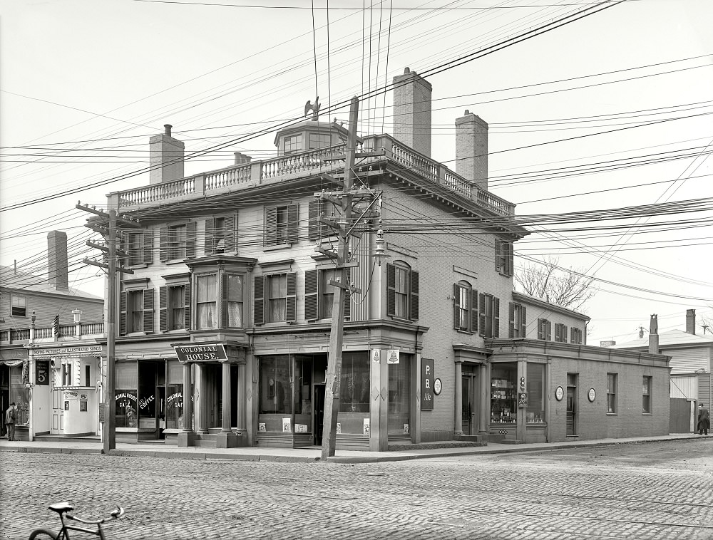 #12 Colonial House Cafe, Salem, 1906