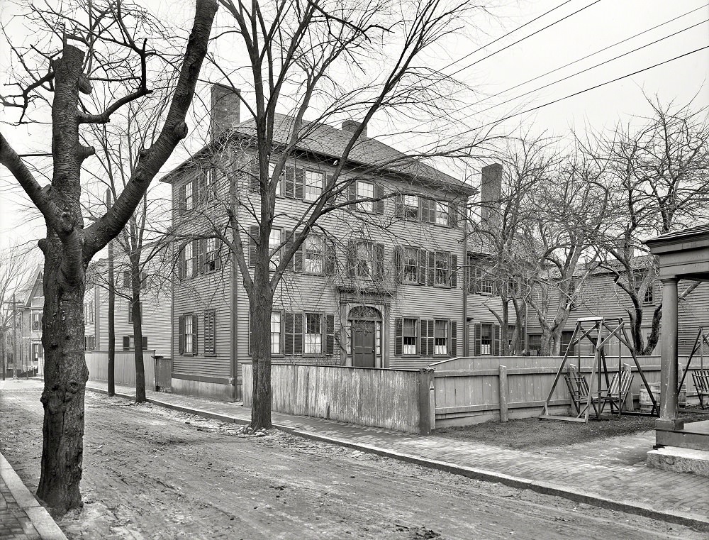 #2 Nathaniel Hawthorne house, Salem, Massachusetts, circa 1910
