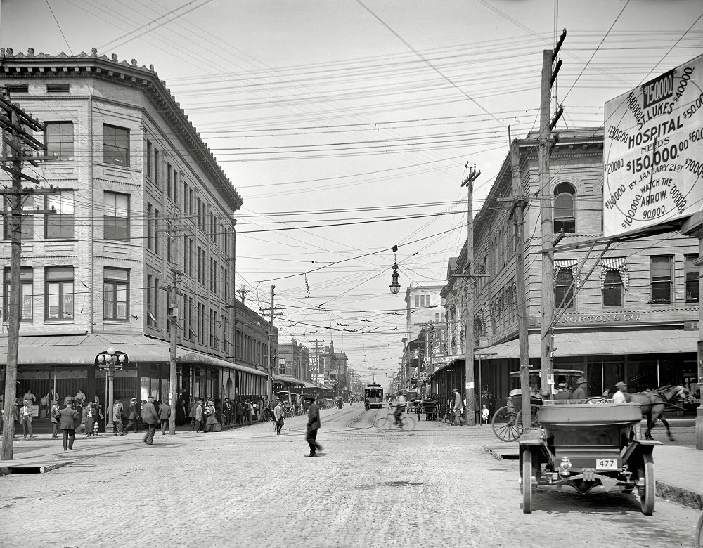 #1 Main Street north from Bay, Jacksonville, Florida, circa 1910