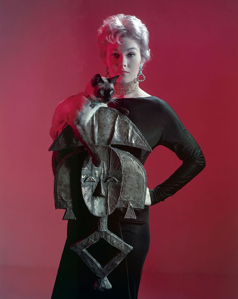 #61 Kim Novak on the set of Bell Book and Candle