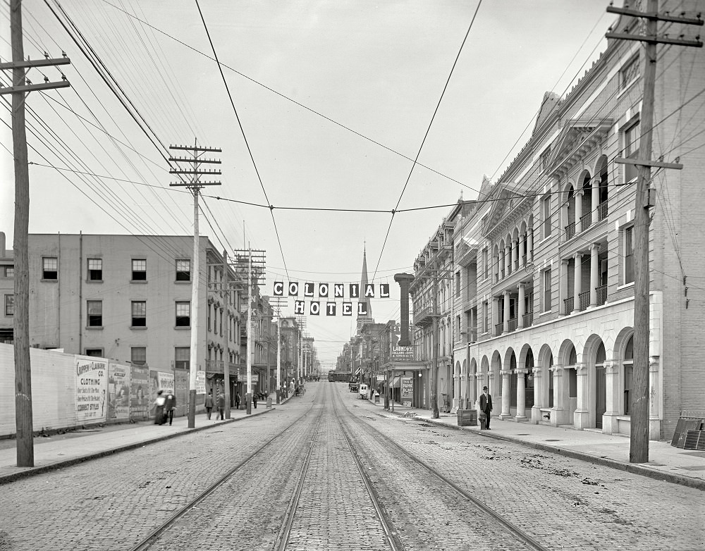 #16 Gay Street looking north from Main Avenue, Knoxville, 1906