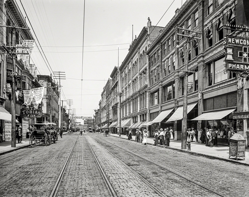 #6 Gay Street north from Wall Street, Knoxville, Tennessee, circa 1905